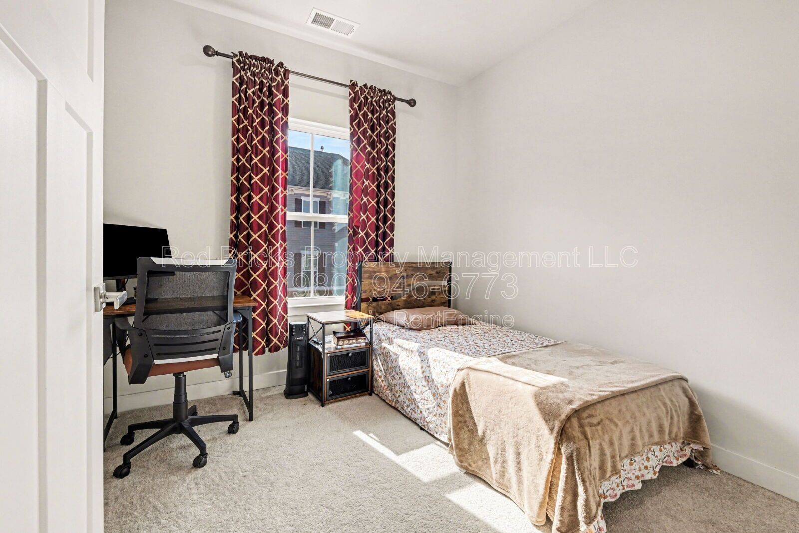 Modern 4BR Townhome with Garage & Deck – Available Now! property image