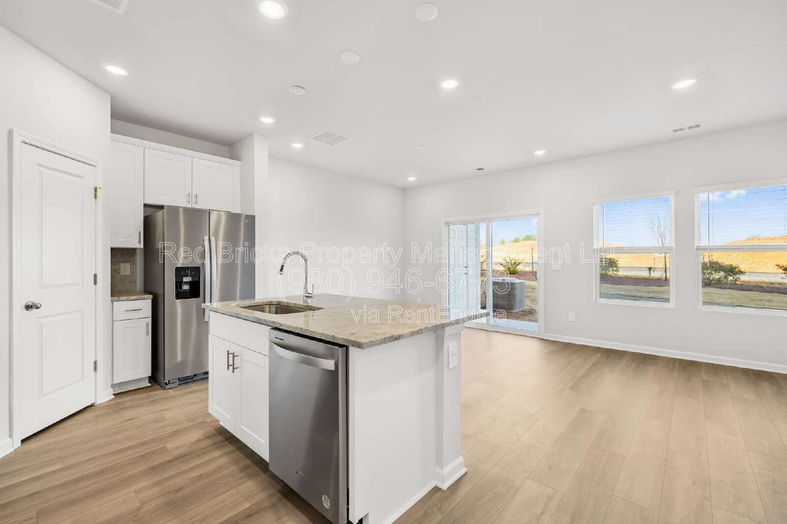 Like-New 3BR Townhome in Georgetown Crossing – Available July 1st! property image