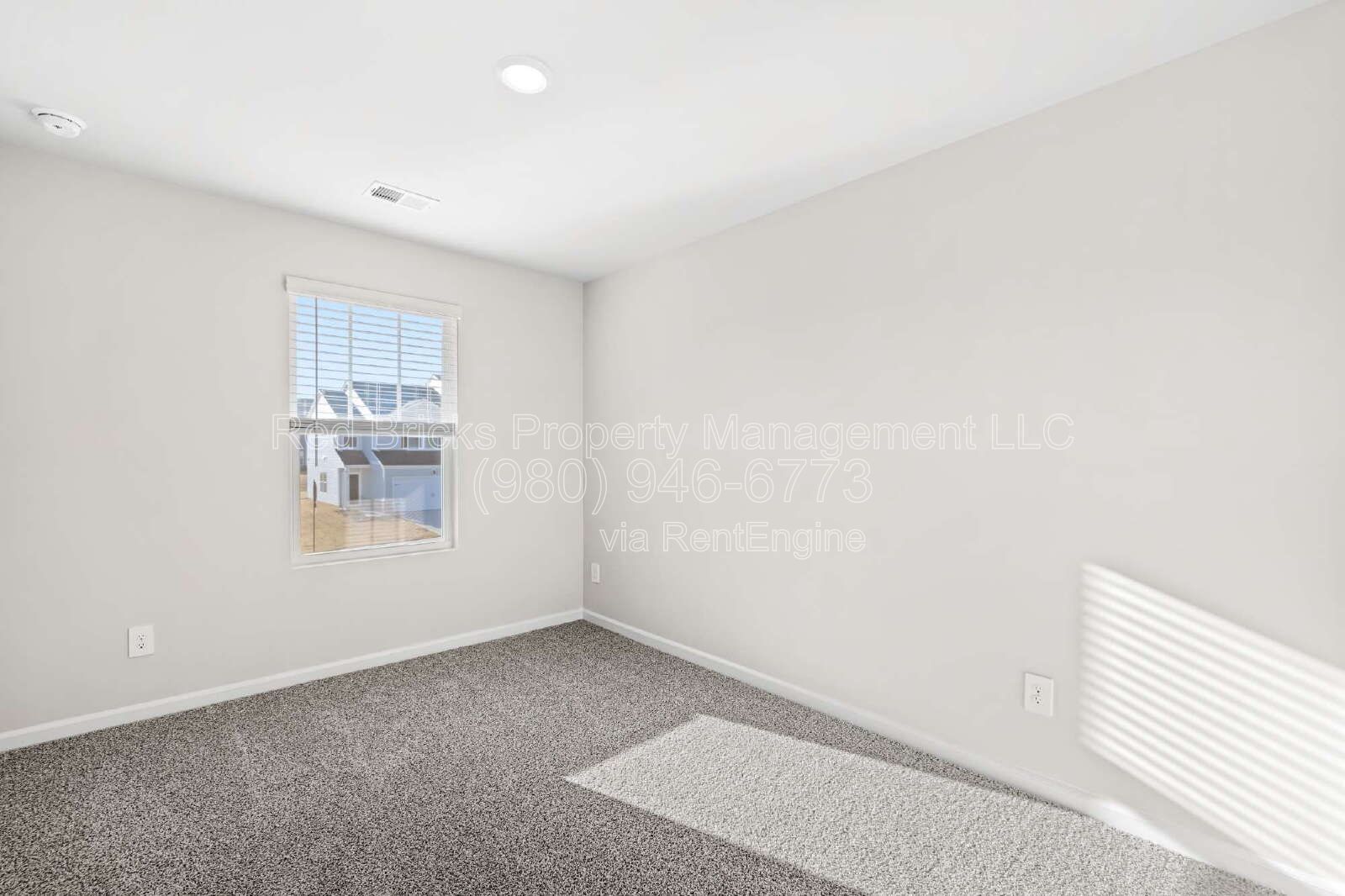 Like-New 3BR Townhome in Georgetown Crossing – Available July 1st! property image