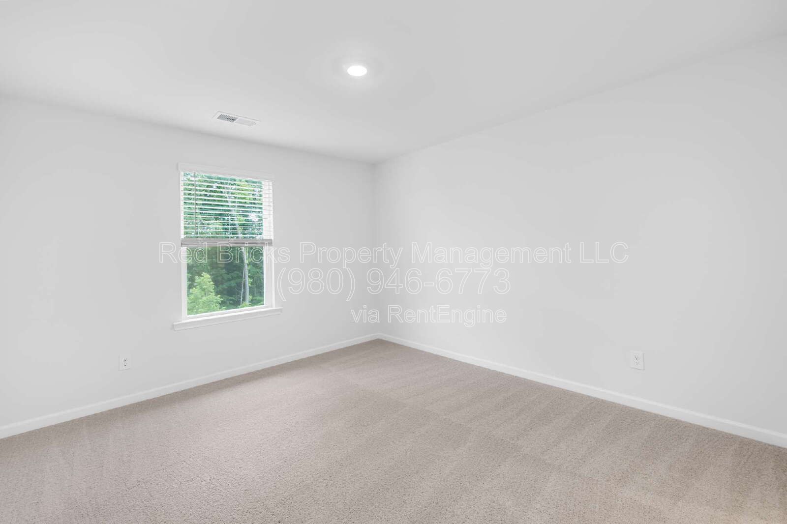 Like-New 4BR End-Unit Townhome Near UNCC – Available July 16! property image