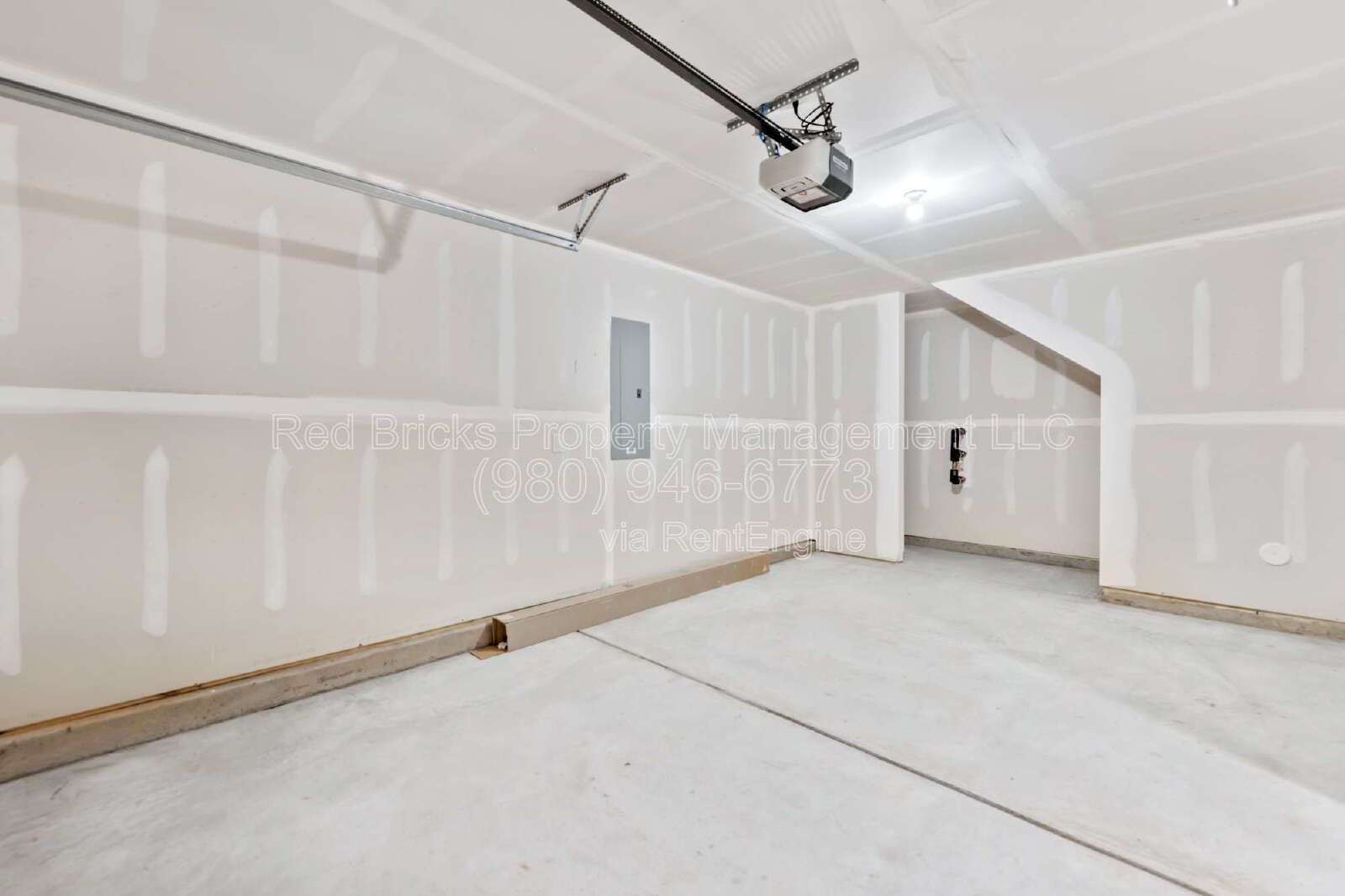 Like-New 4BR End-Unit Townhome Near UNCC – Available July 16! property image