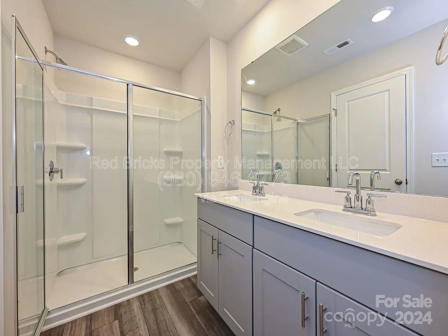 Like-New 3BR Townhome with Modern Finishes, Pool Access & Included Appliances! property image