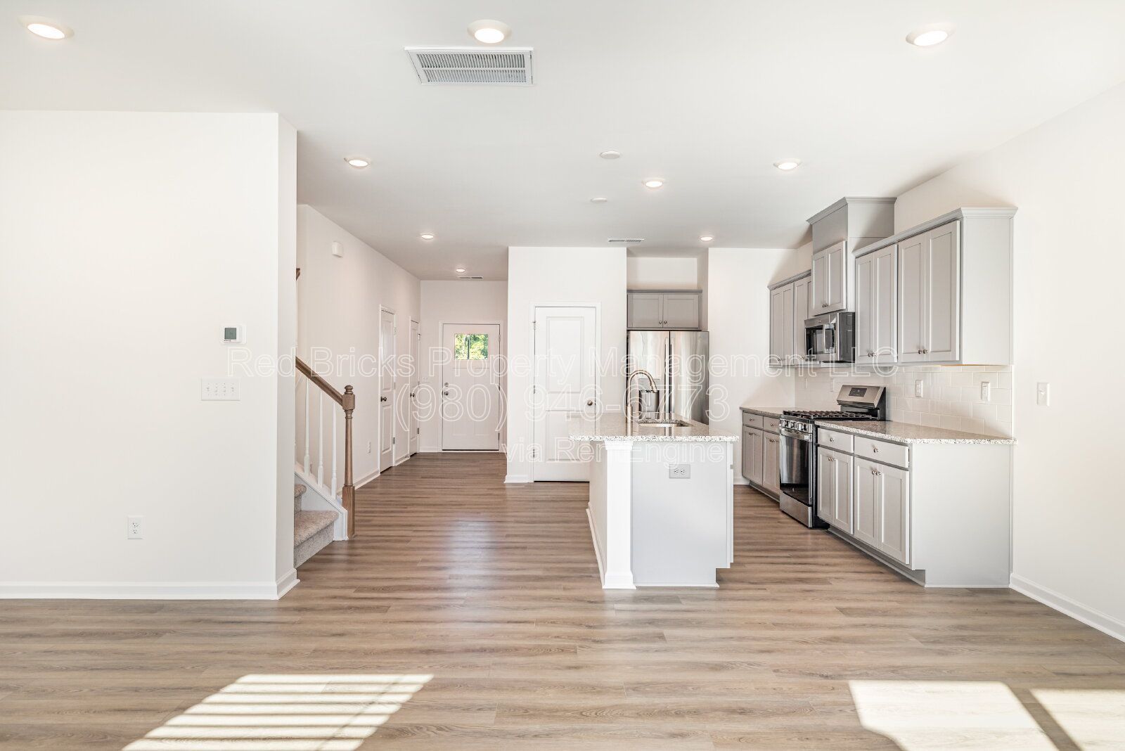 Modern 3BR Townhome in Aberdeen – Available June 26! property image