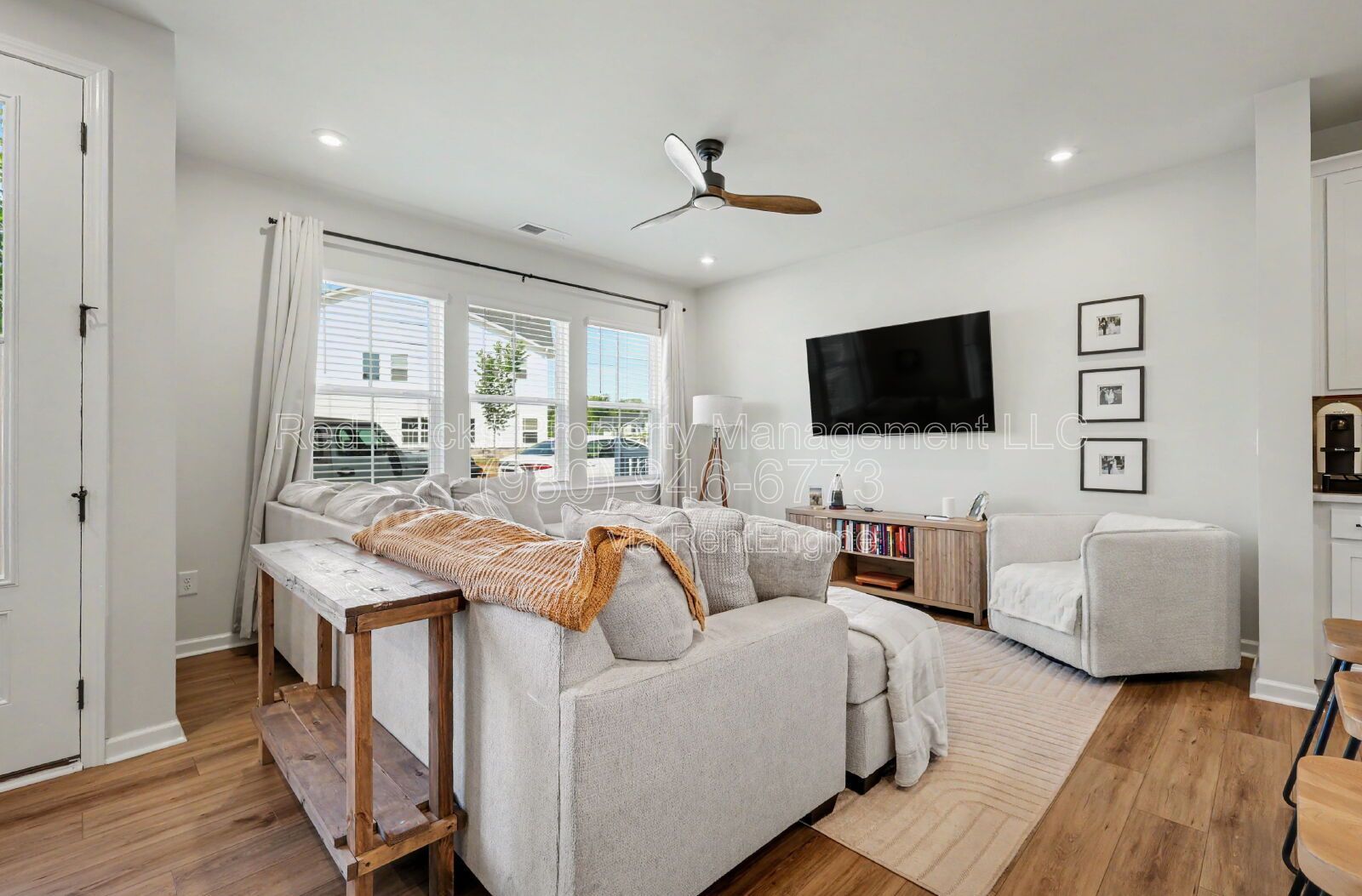 Modern 3BR Townhome in Trellis at The Commons – Available Aug 15! property image