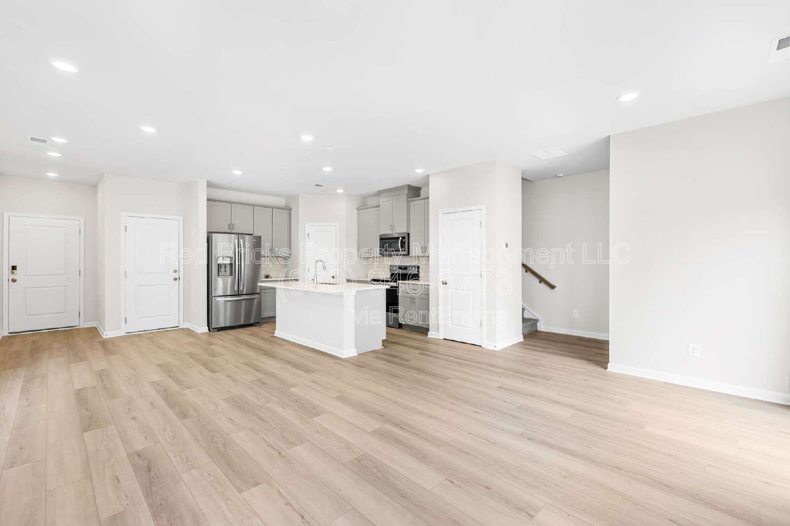 Modern End-Unit Townhome in Belterra – Available July 16! property image