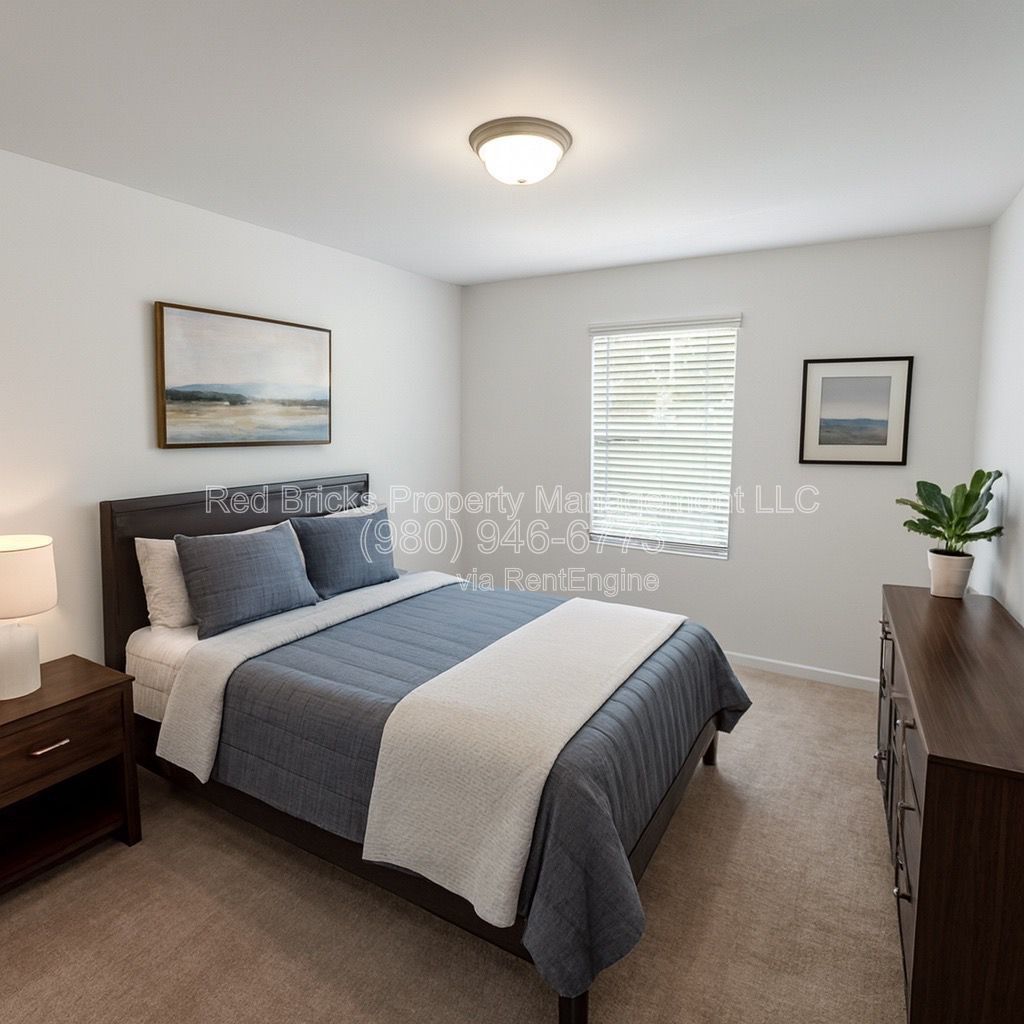 Stylish 2-Story Home Near Concord Mills! property image