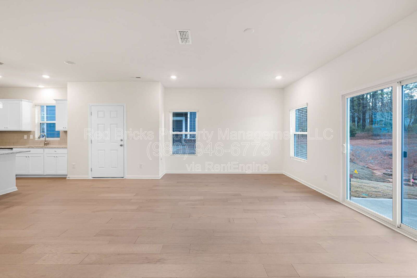 Like-New End-Unit Townhome | 3BR, 2-Car Garage | Available May 15 property image