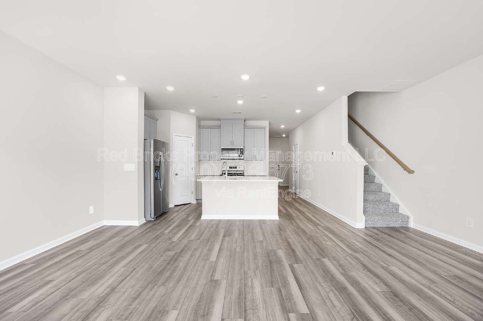 Modern 3BR Townhome in Georgetown Crossing – Move In Aug 16! property image