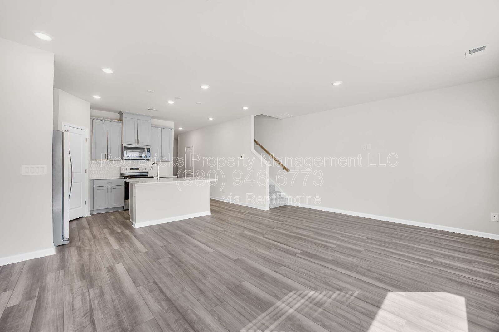 Modern 3BR Townhome in Georgetown Crossing – Move In Aug 16! property image