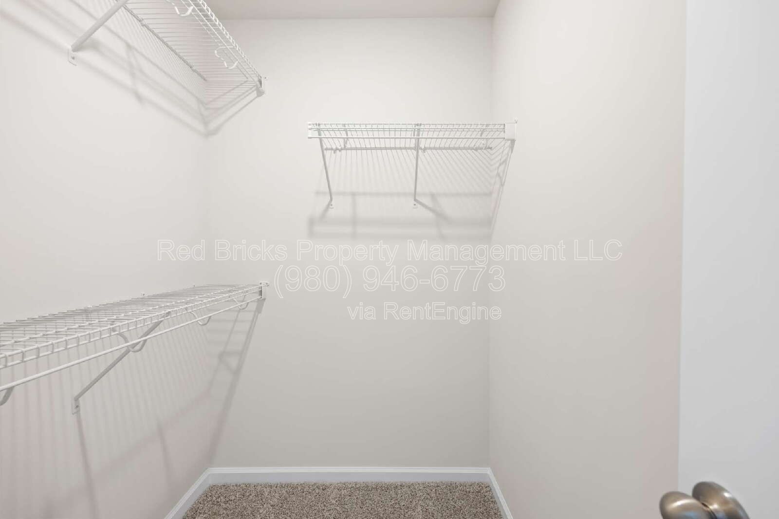 Modern 3BR Townhome in Georgetown Crossing – Move In Aug 16! property image