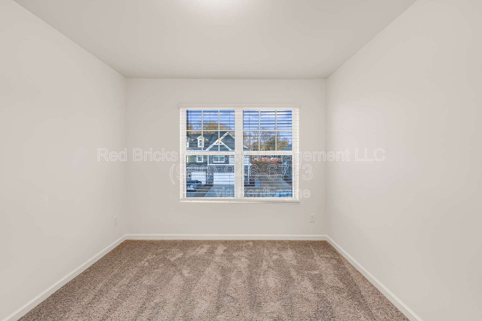Like-New End-Unit Townhome | 3BR, 2-Car Garage | Available May 15 property image