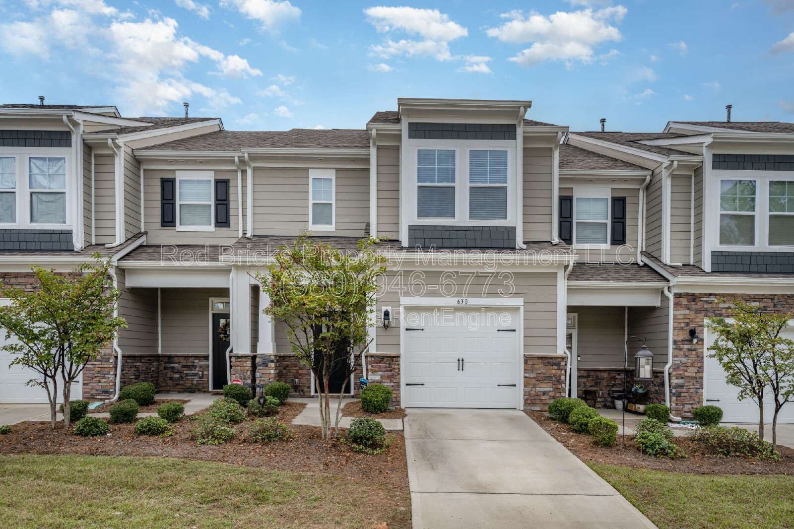 Modern Lake Wylie Townhome – Available July 18! property image