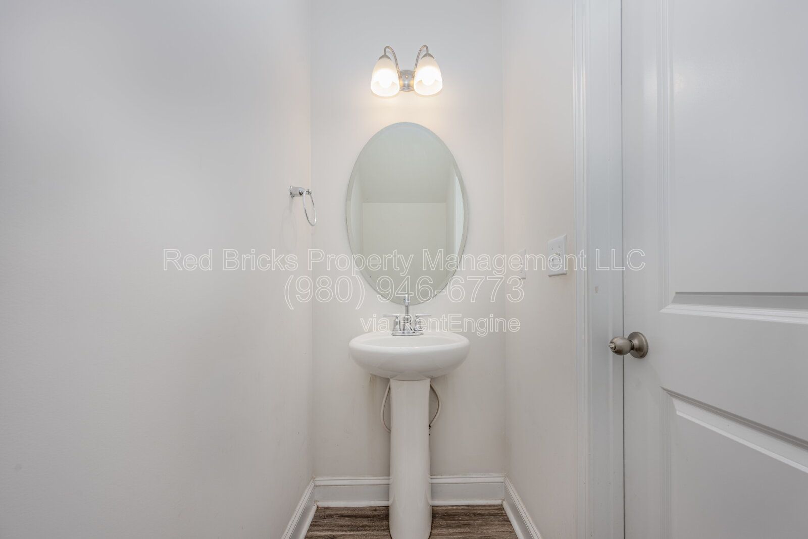Modern Lake Wylie Townhome – Available July 18! property image