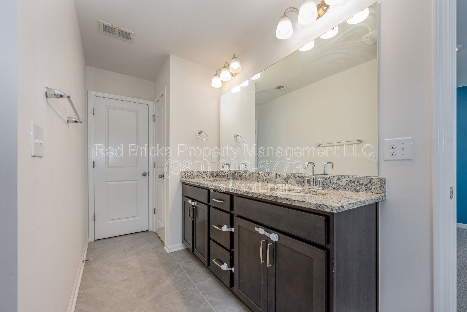 Modern Lake Wylie Townhome – Available July 18! property image