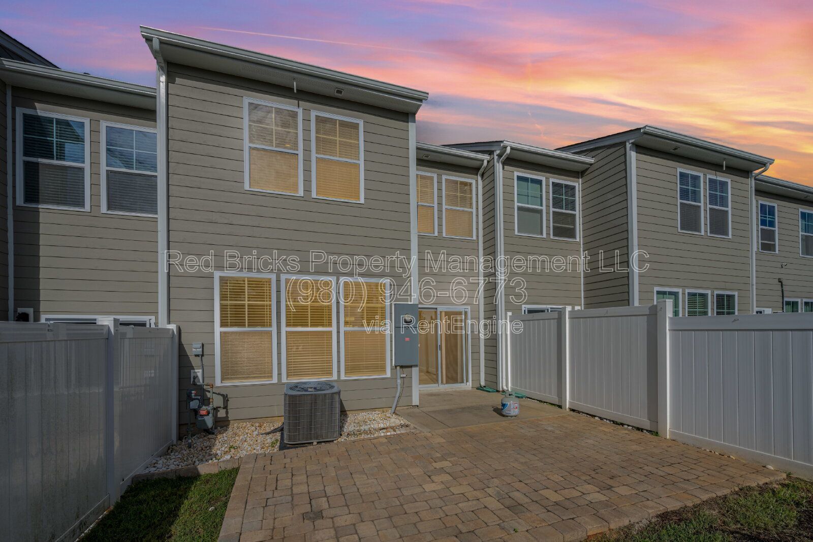Modern Lake Wylie Townhome – Available July 18! property image