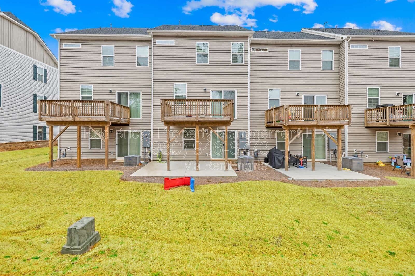 Like-New Fort Mill Townhome with Resort-Style Amenities! property image