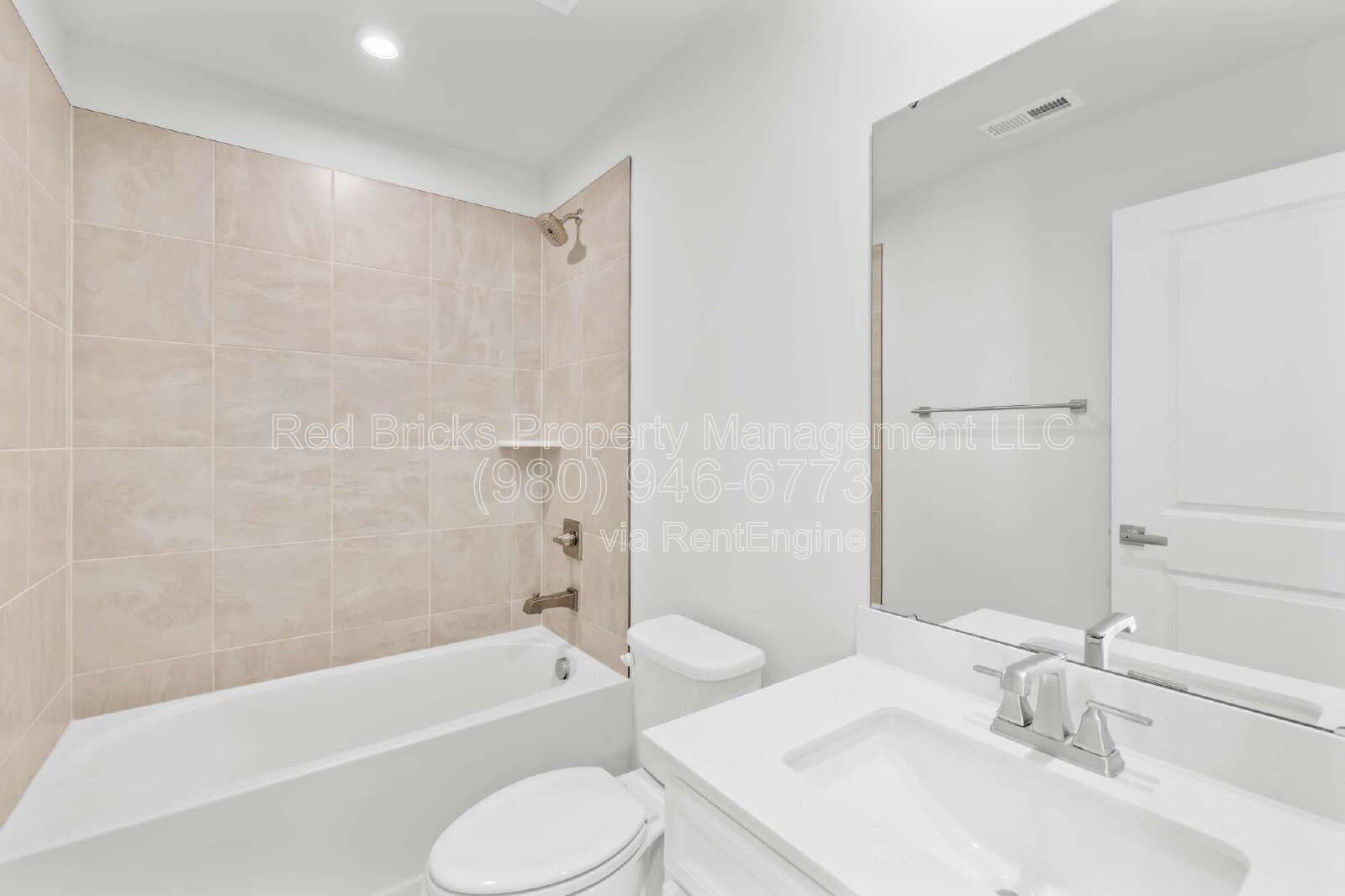 Modern Townhome | 3 Beds, 3.5 Baths, Prime Location! property image