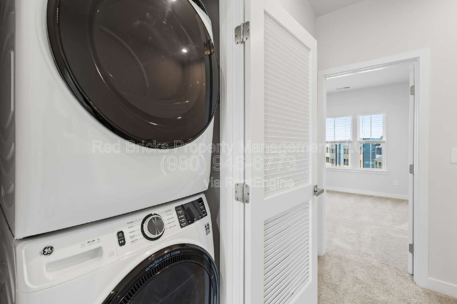Modern Townhome | 3 Beds, 3.5 Baths, Prime Location! property image