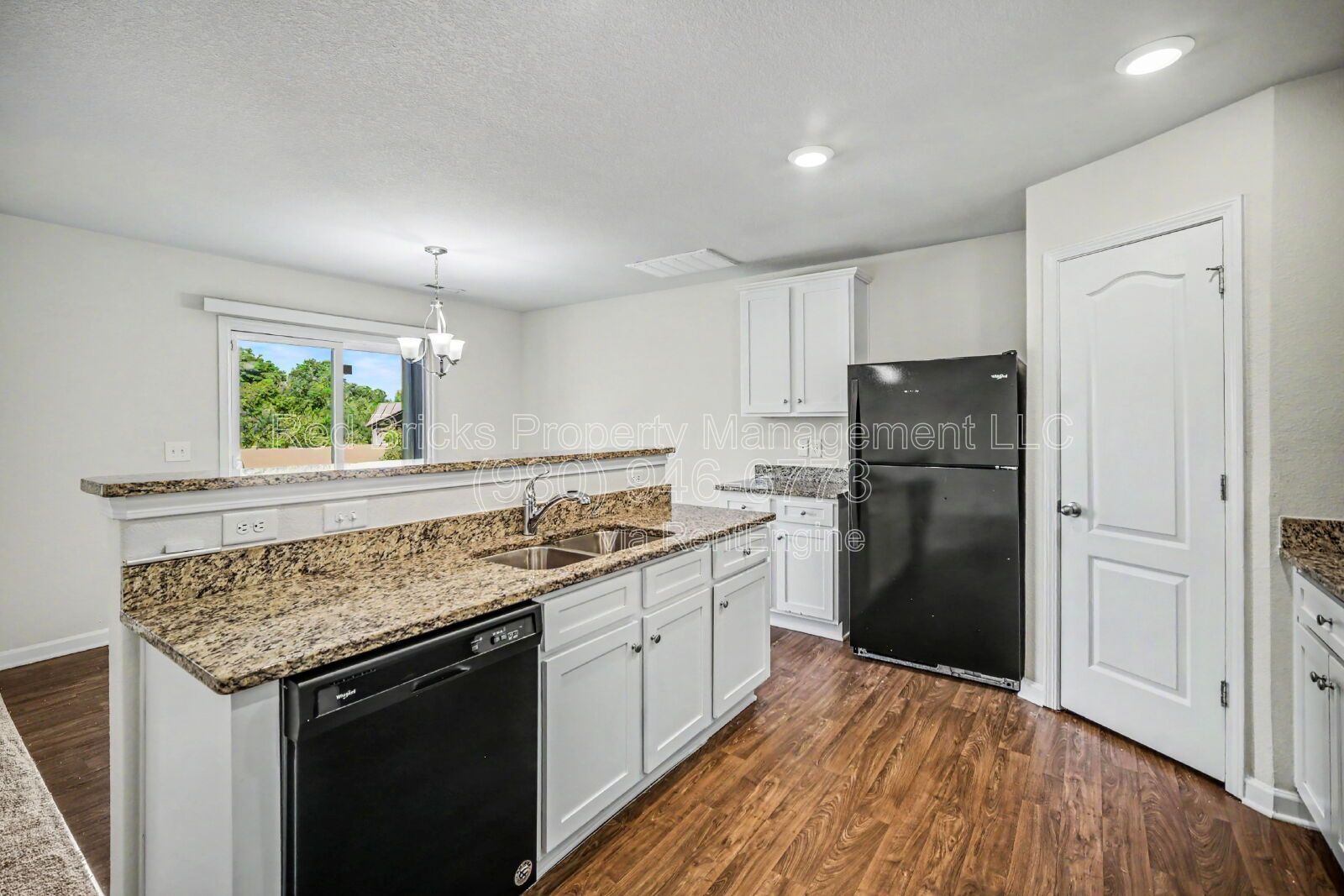 Beautiful 3BR Townhome with Loft & Garage – Available Now! property image