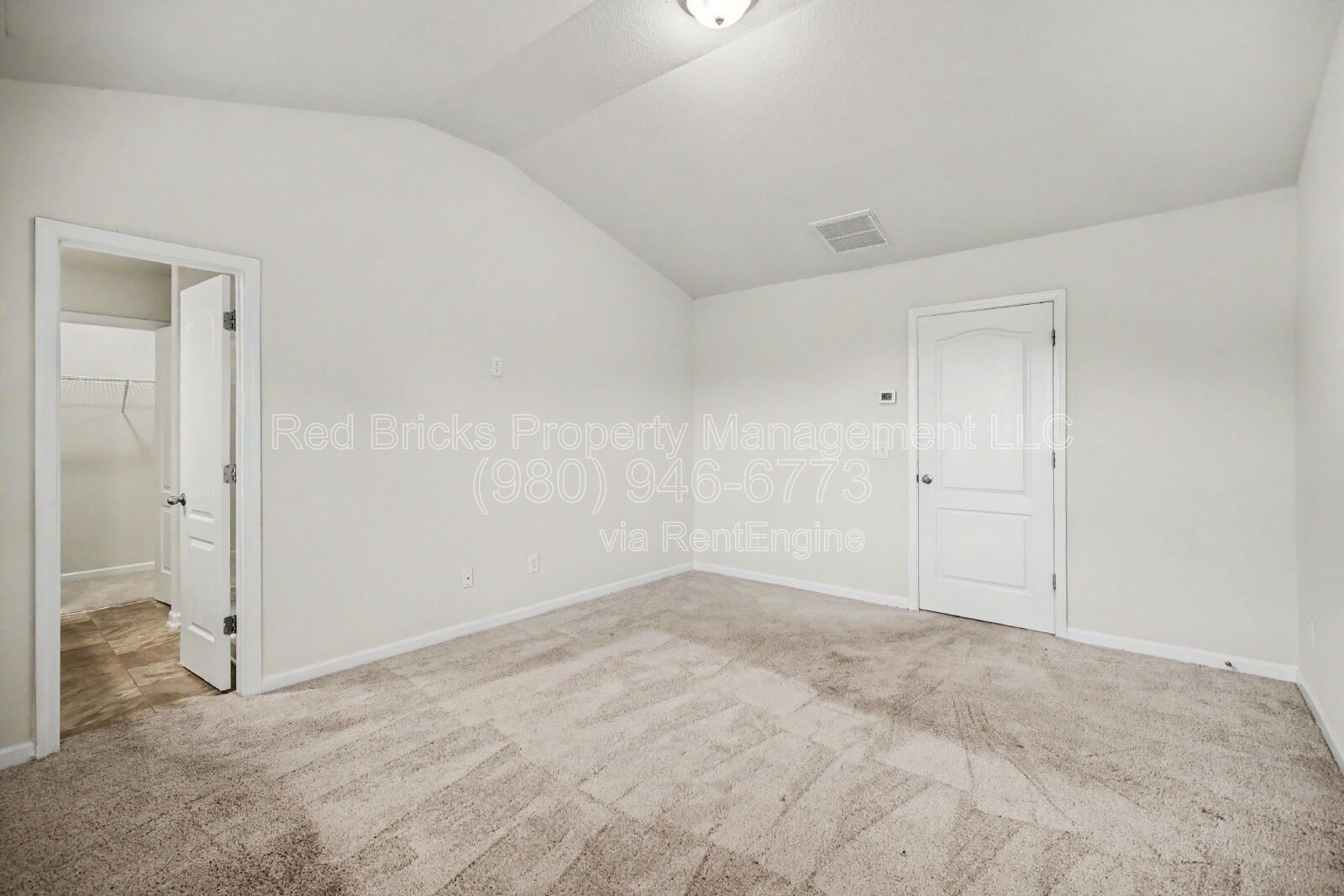 Beautiful 3BR Townhome with Loft & Garage – Available Now! property image
