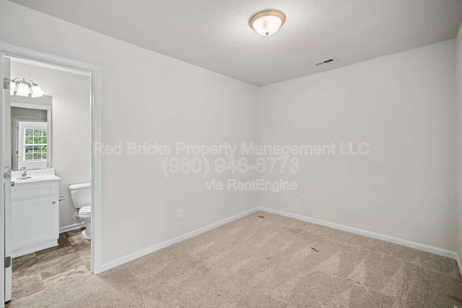 Beautiful 3BR Townhome with Loft & Garage – Available Now! property image