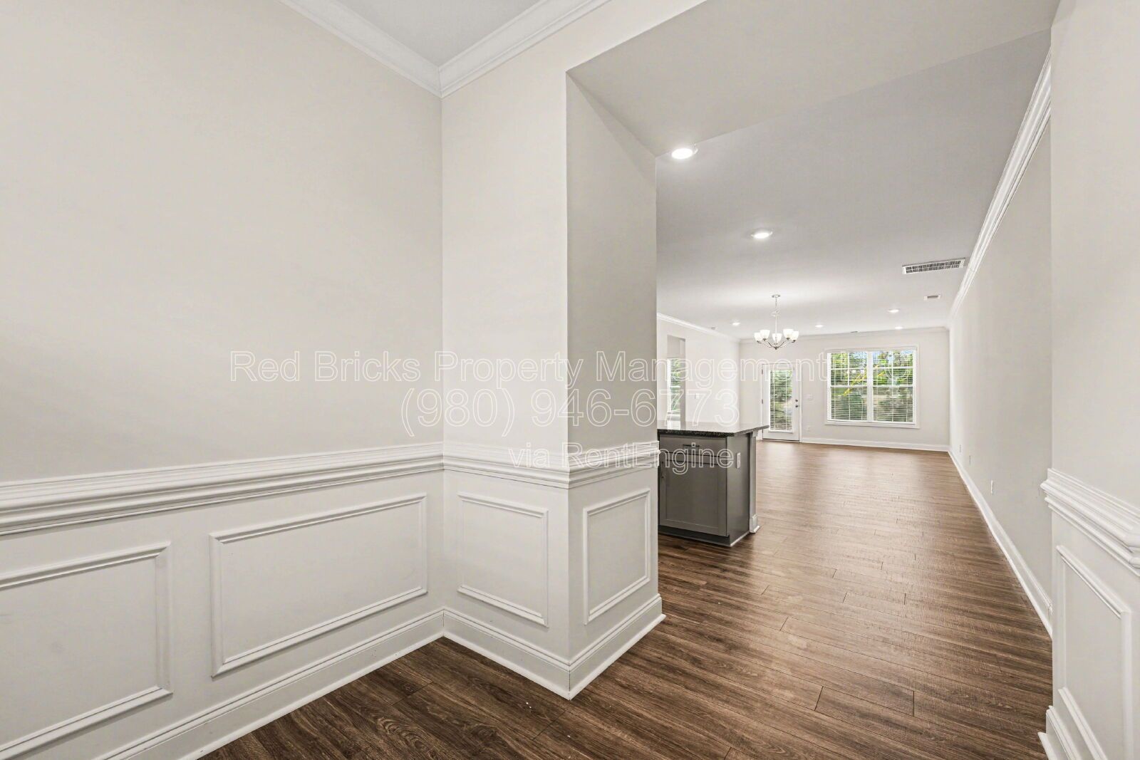 Like-New 4BR Townhome in Blackstone Bay – Available Now! property image