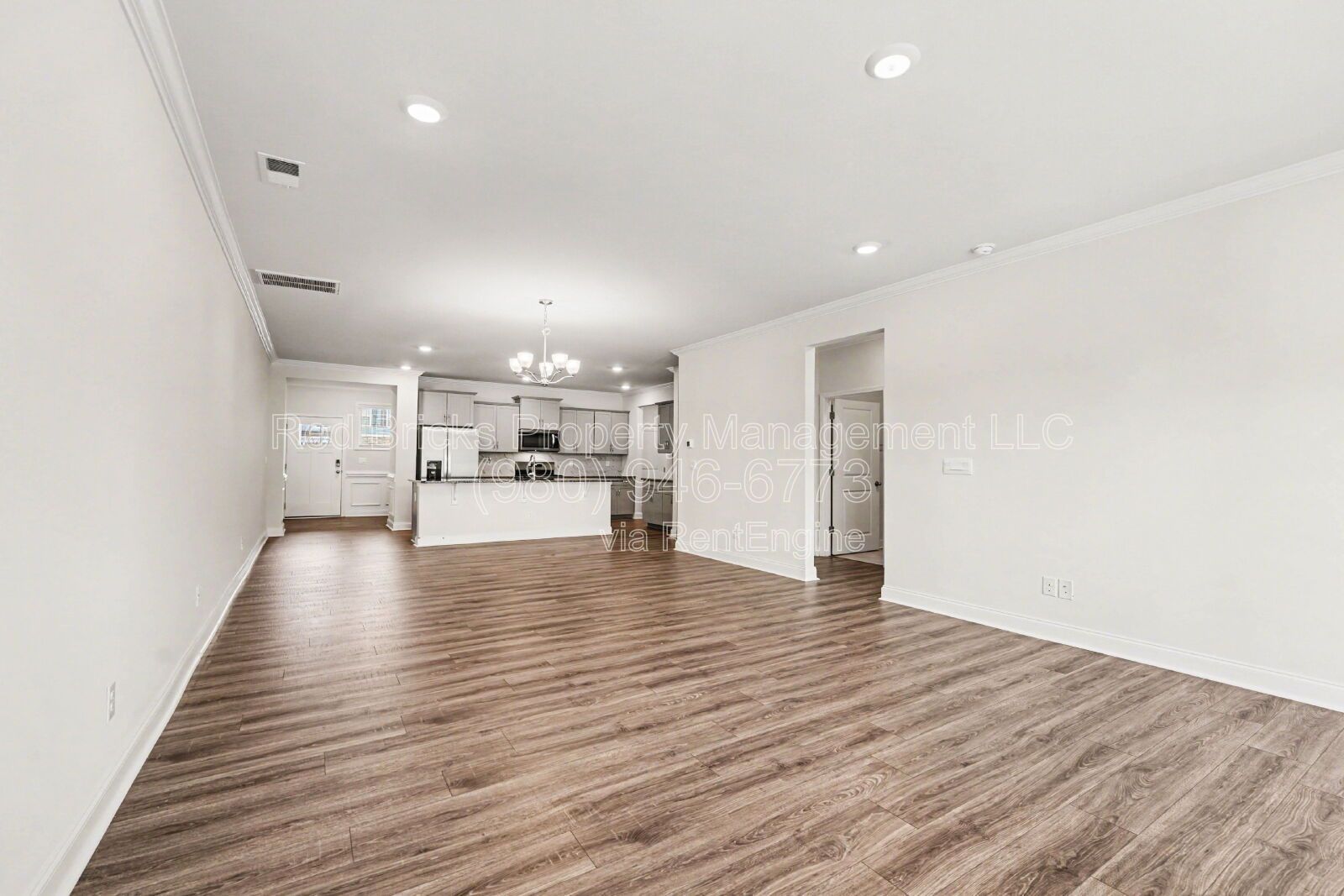 Like-New 4BR Townhome in Blackstone Bay – Available Now! property image