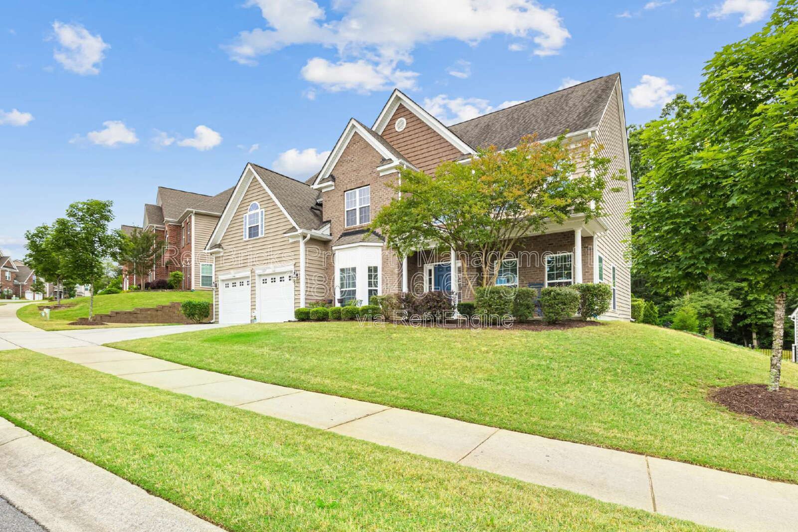 Spacious 5BR Home with Screened Porch & EV Charger! property image