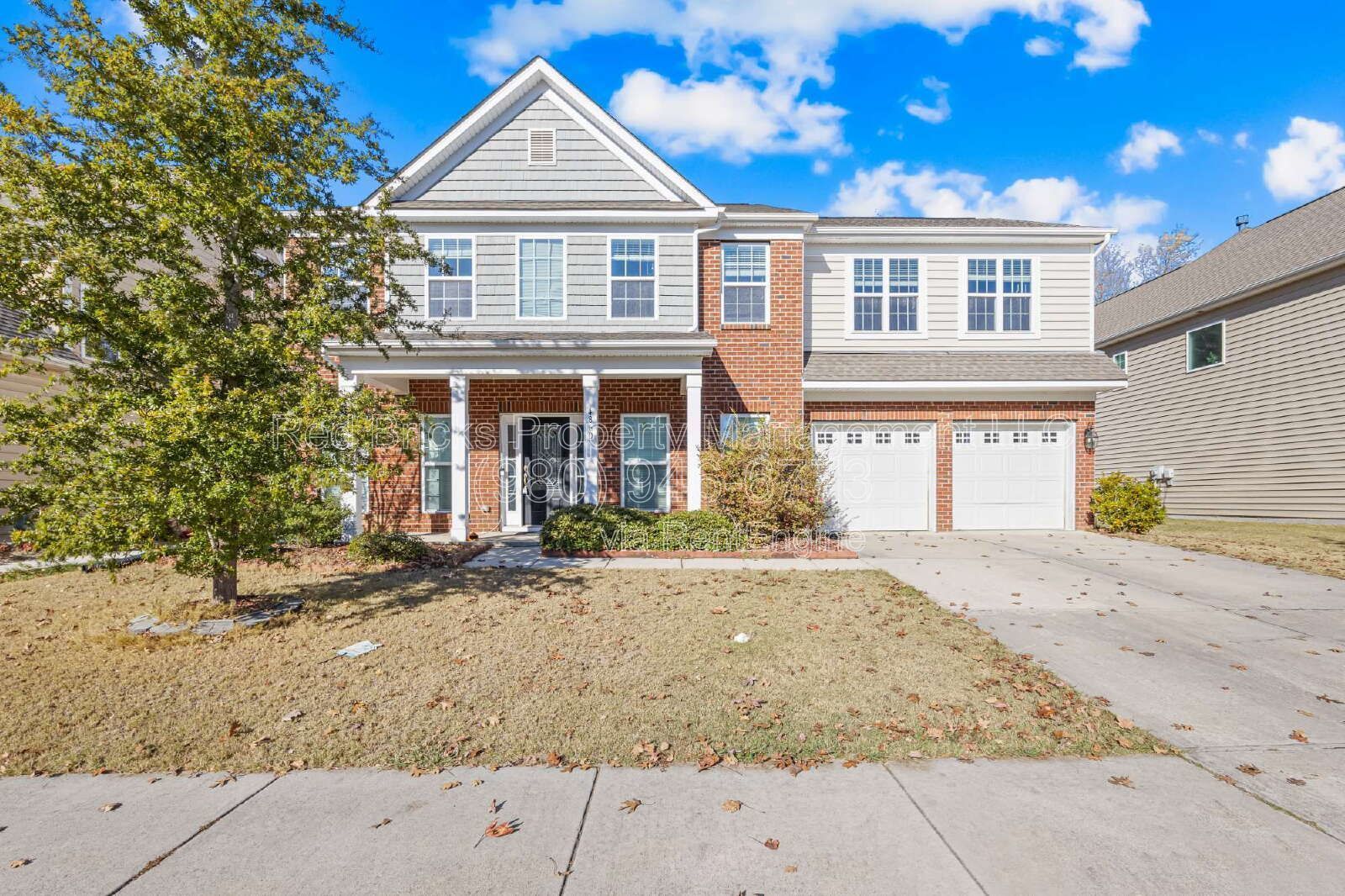 Spacious 5BR Home with Screened Porch & Fireplace! property image