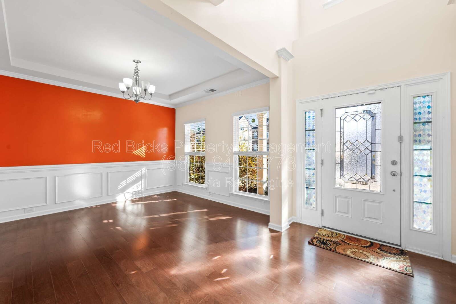 Spacious 5BR Home with Screened Porch & Fireplace! property image