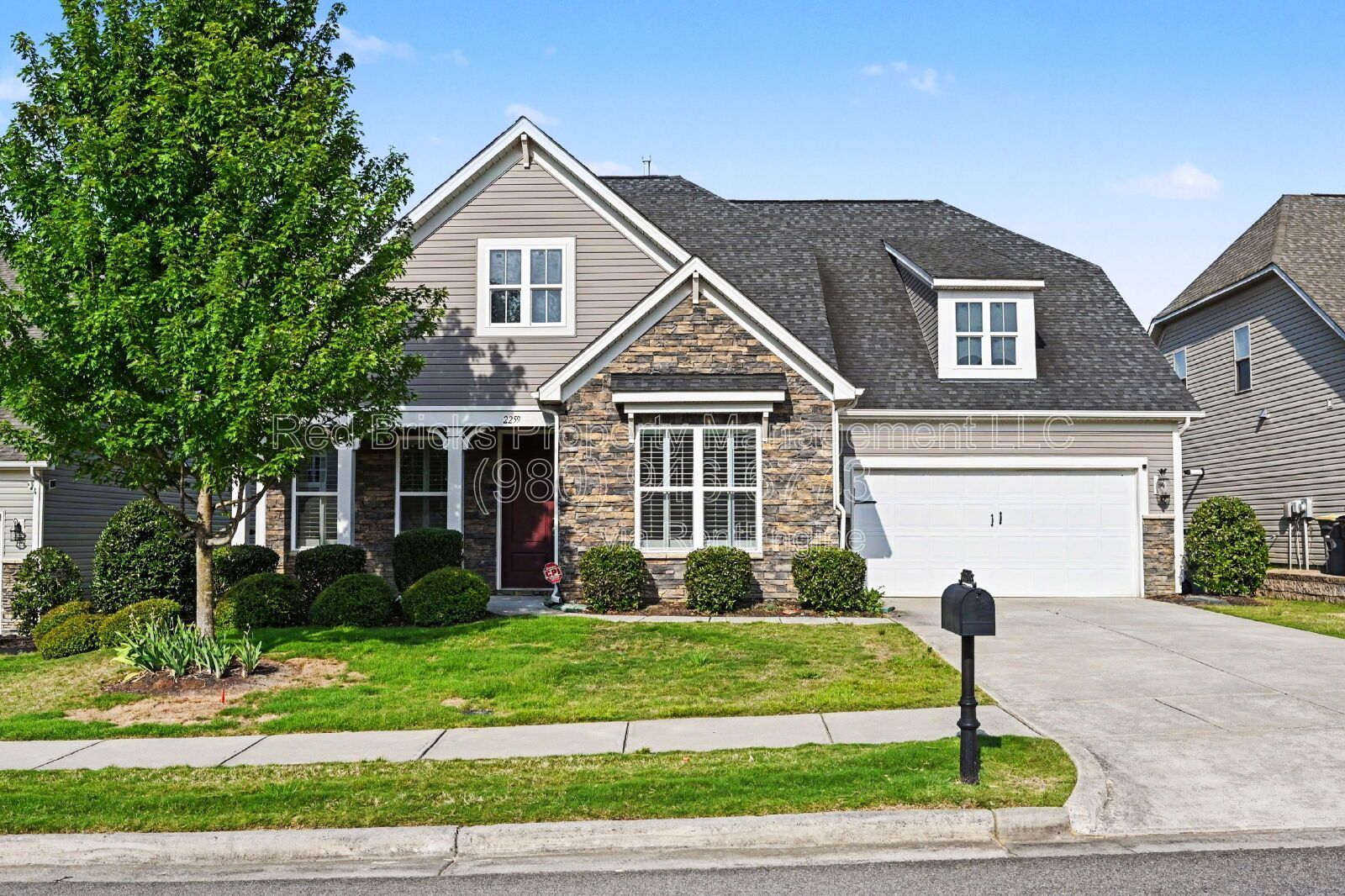 Stunning 1.5-Story Home with Loft & Gourmet Kitchen in Wellington Chase! property image