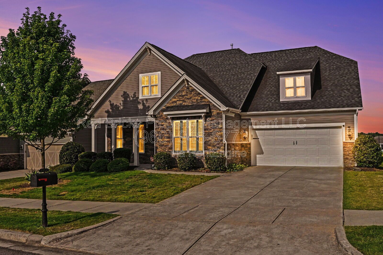 Stunning 1.5-Story Home with Loft & Gourmet Kitchen in Wellington Chase! property image