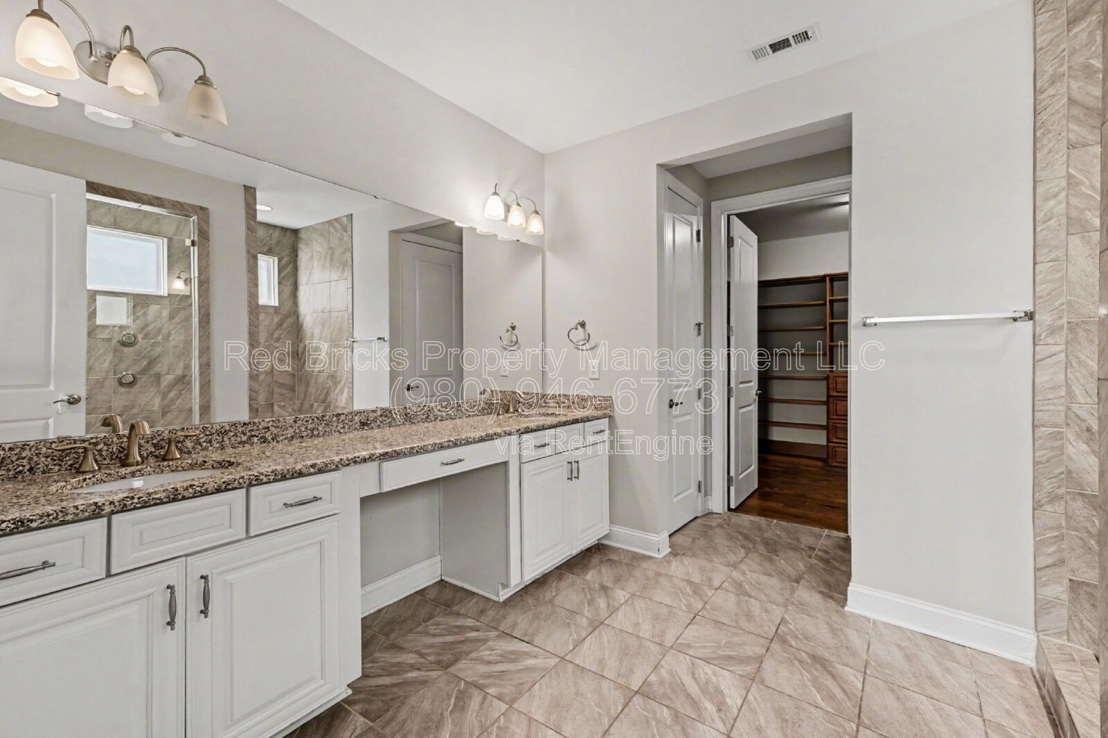 Stunning 1.5-Story Home with Loft & Gourmet Kitchen in Wellington Chase! property image