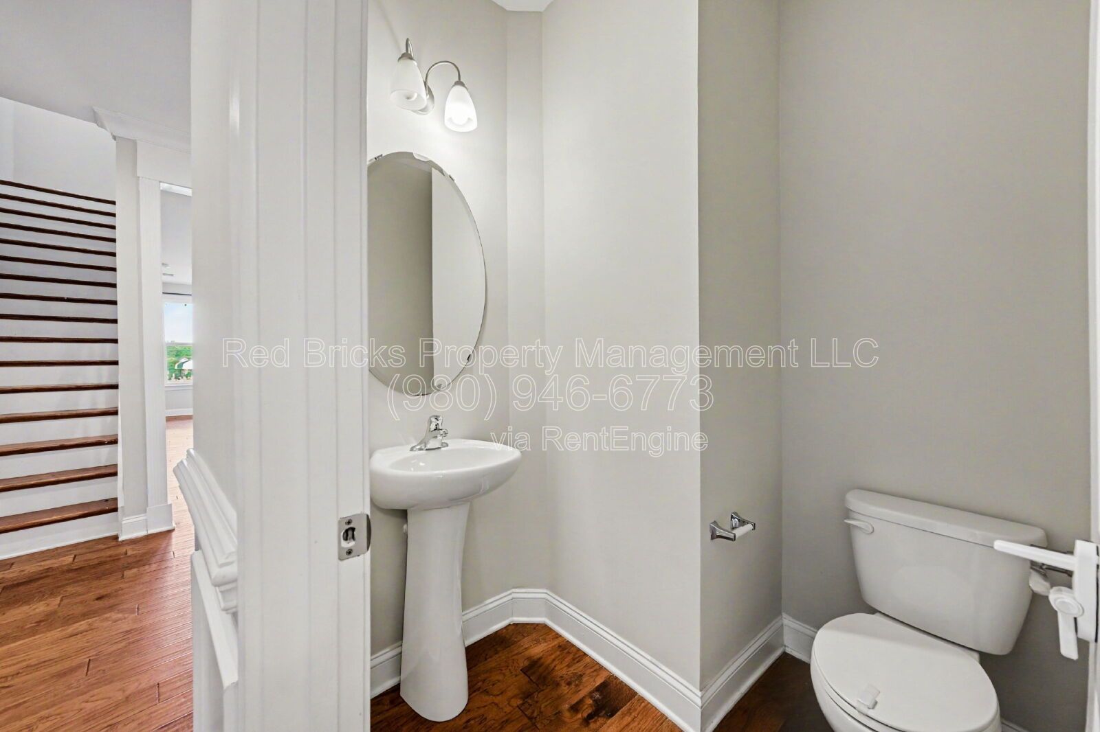 Stunning 1.5-Story Home with Loft & Gourmet Kitchen in Wellington Chase! property image