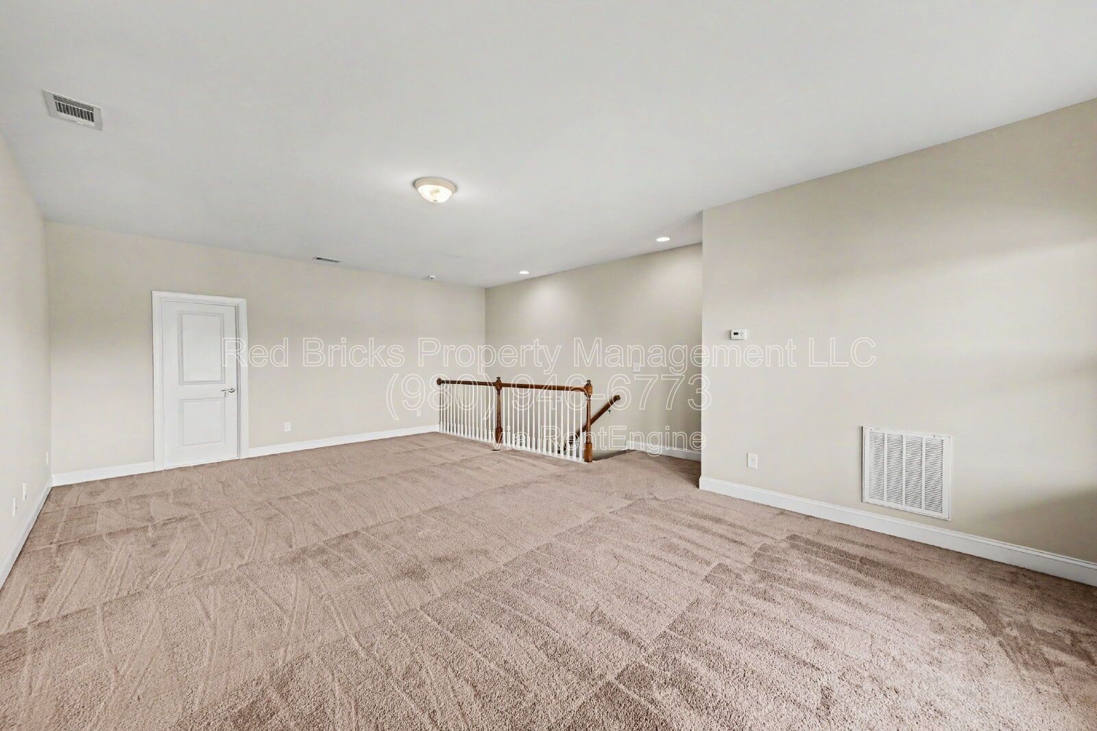 Stunning 1.5-Story Home with Loft & Gourmet Kitchen in Wellington Chase! property image