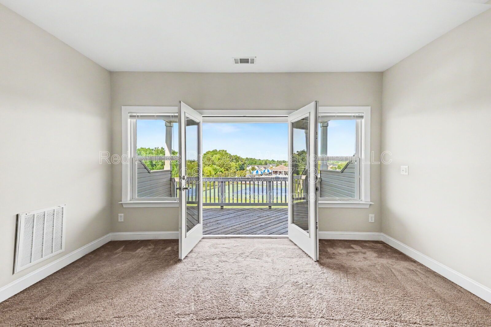 Stunning 1.5-Story Home with Loft & Gourmet Kitchen in Wellington Chase! property image
