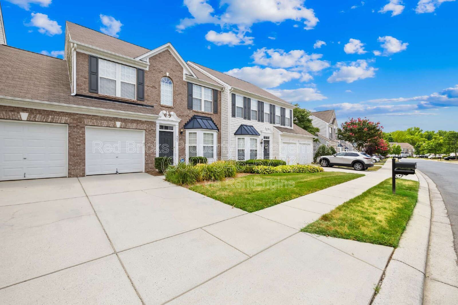 Stunning 3BR Townhome with Loft & Main-Level Primary Suite! property image