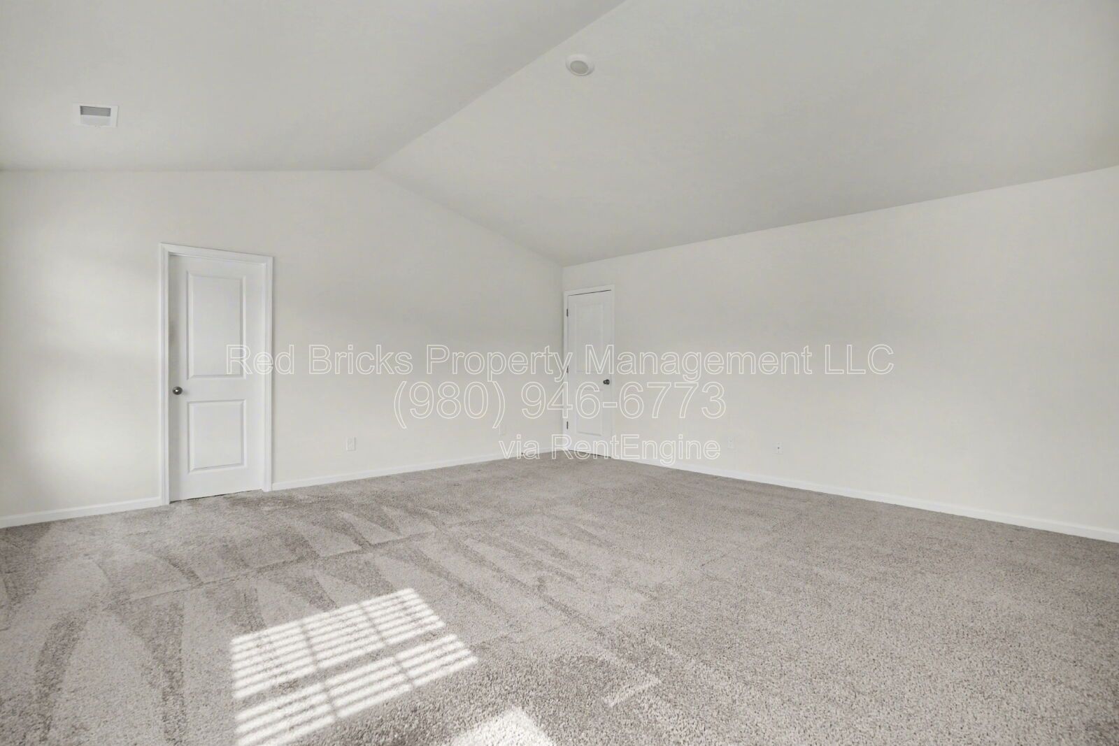 Like-New 4BR Single-Family Home in The Reserve at Austin Estates! property image