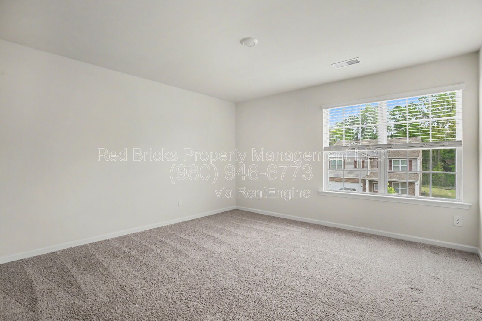 Like-New 4BR Single-Family Home in The Reserve at Austin Estates! property image