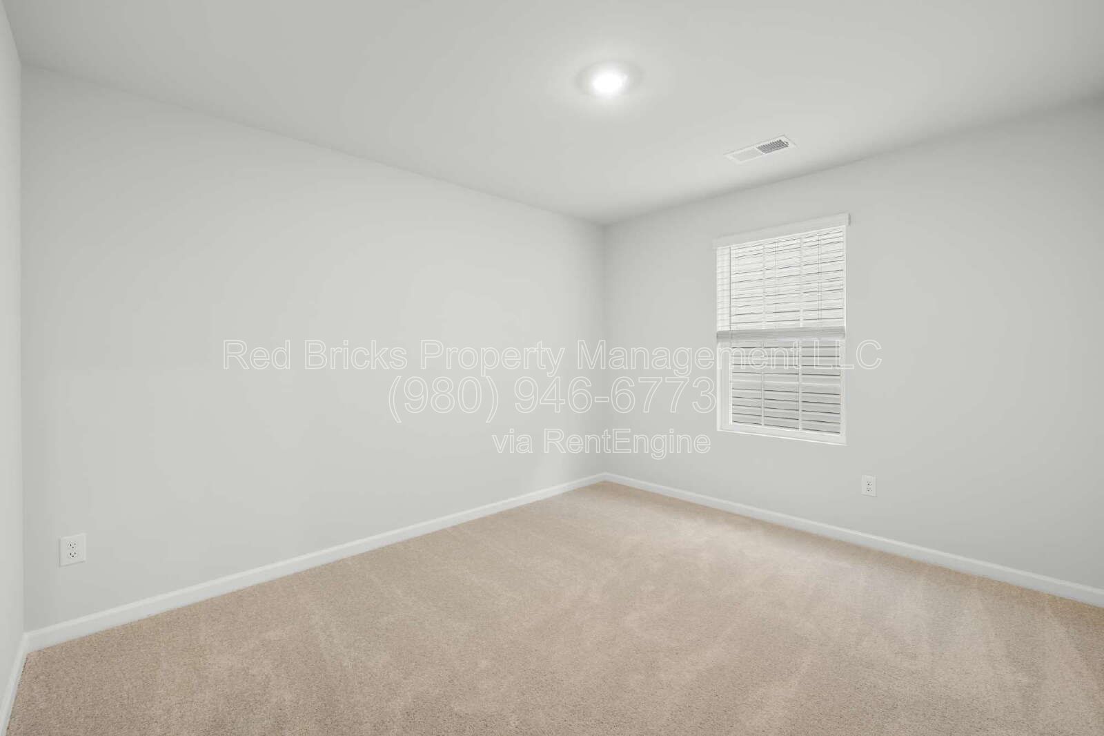 Like-New 5BR Home with Main-Level Primary Suite & Loft! property image