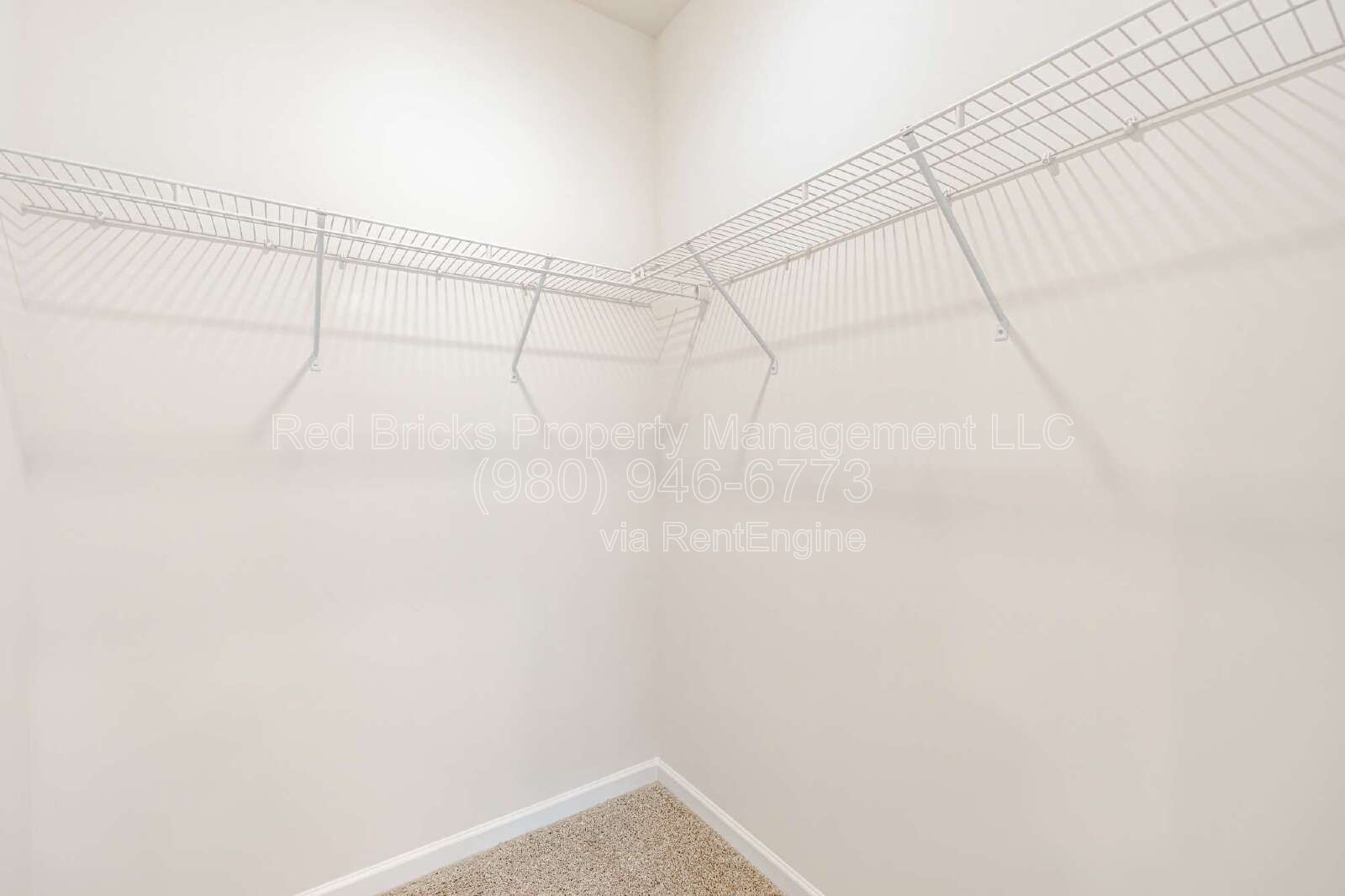 Like-New 4BR Townhome with Dual Primary Suites & Loft! property image