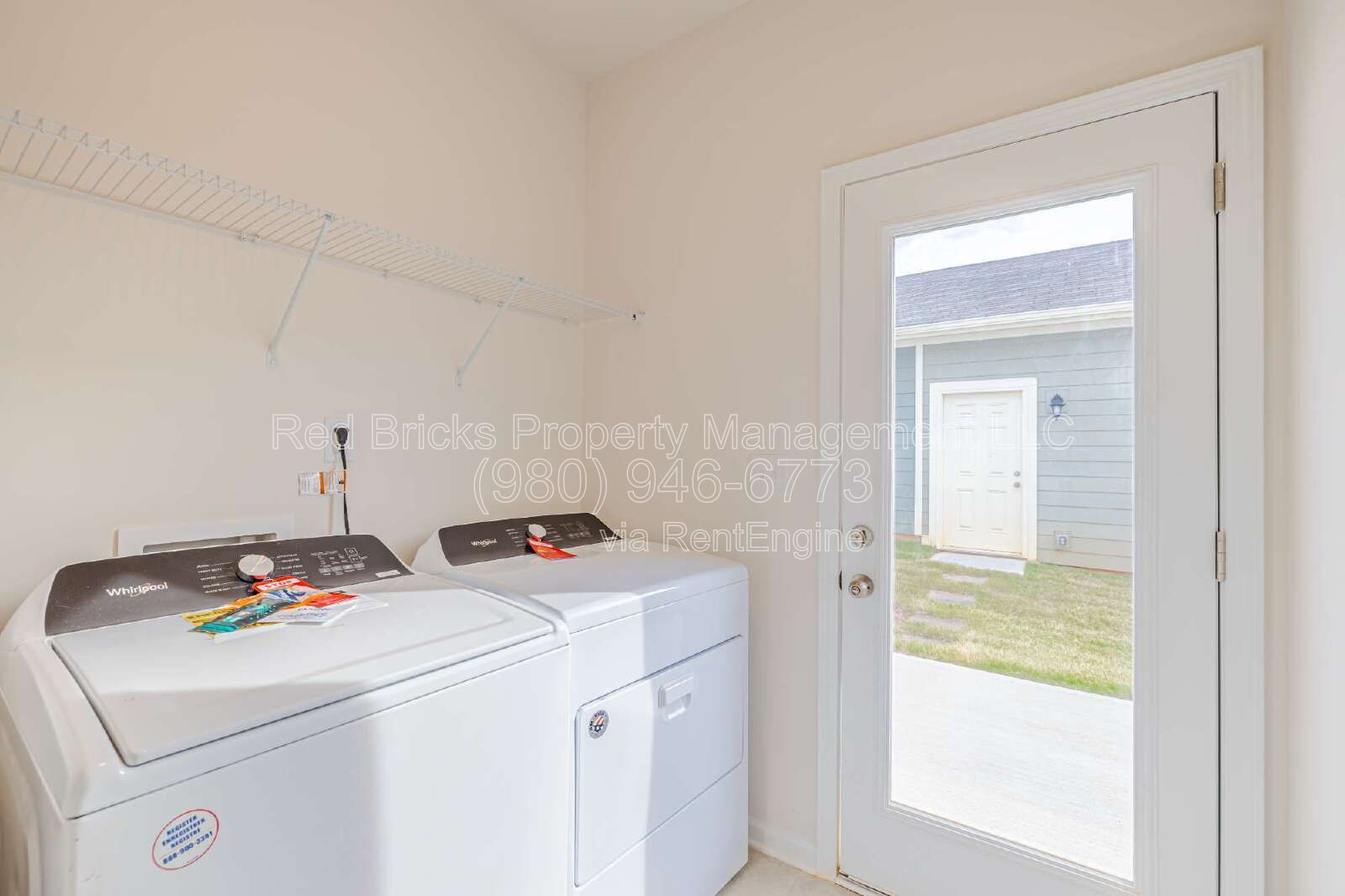 Like-New 4BR Townhome with Dual Primary Suites & Loft! property image