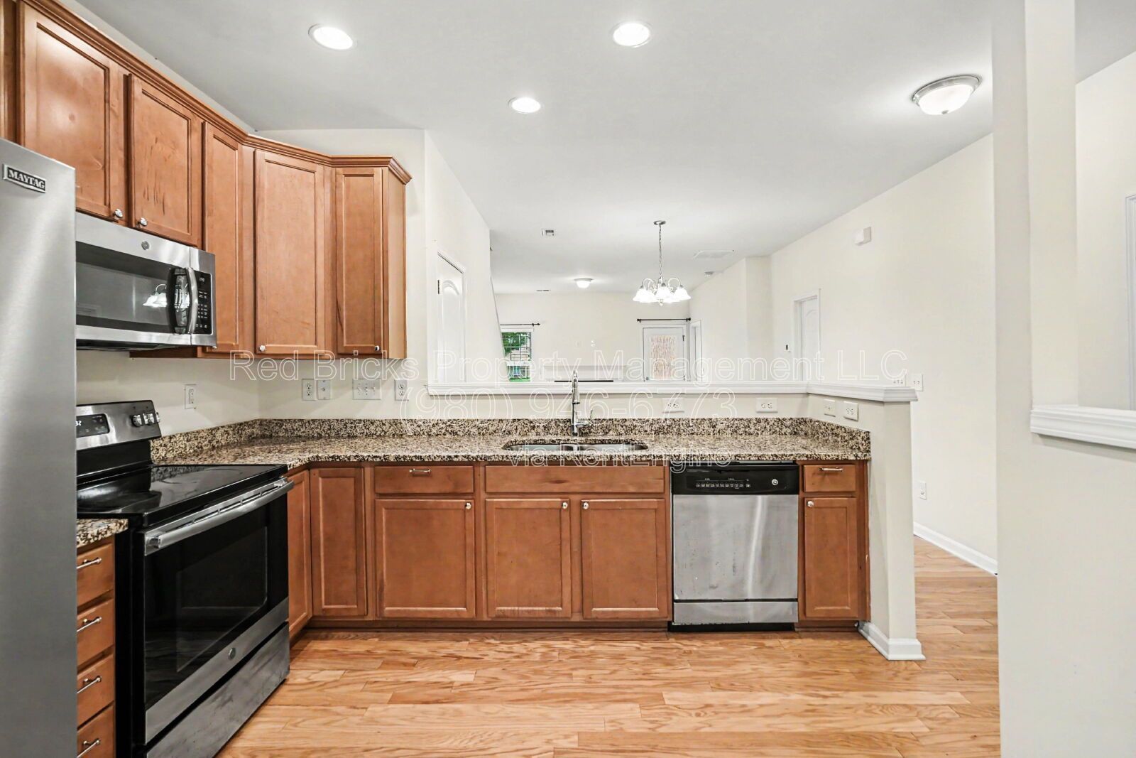 Stylish 3BR End Unit with Modern Finishes! property image