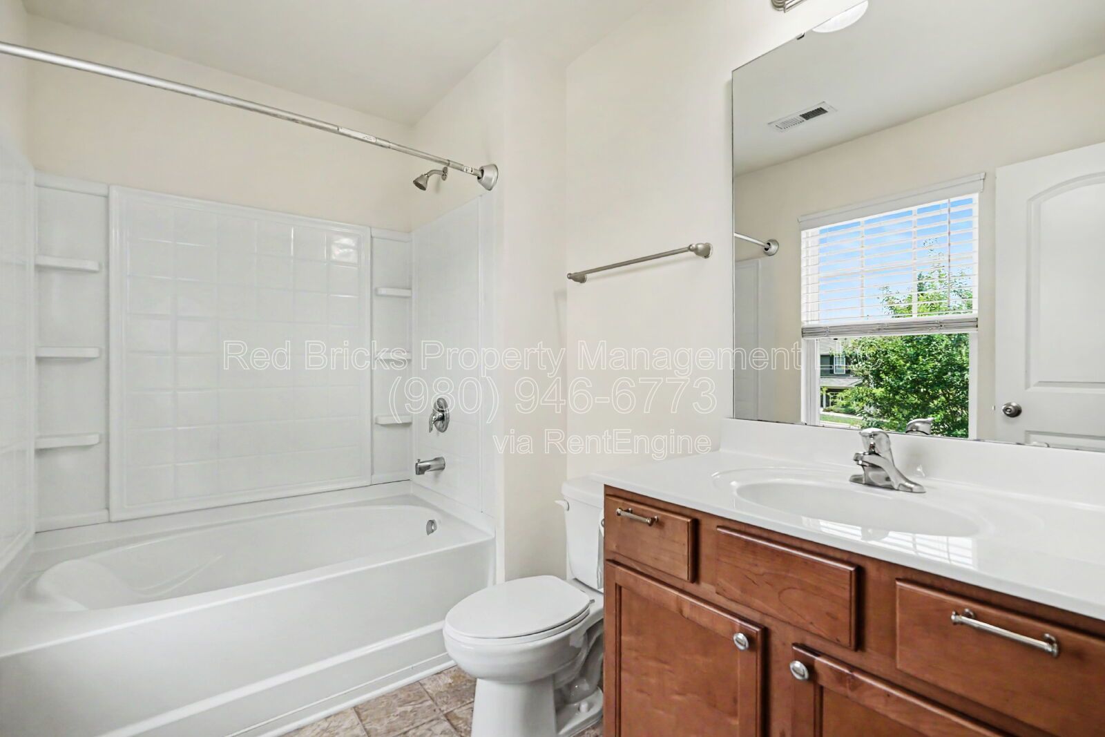 Stylish 3BR End Unit with Modern Finishes! property image