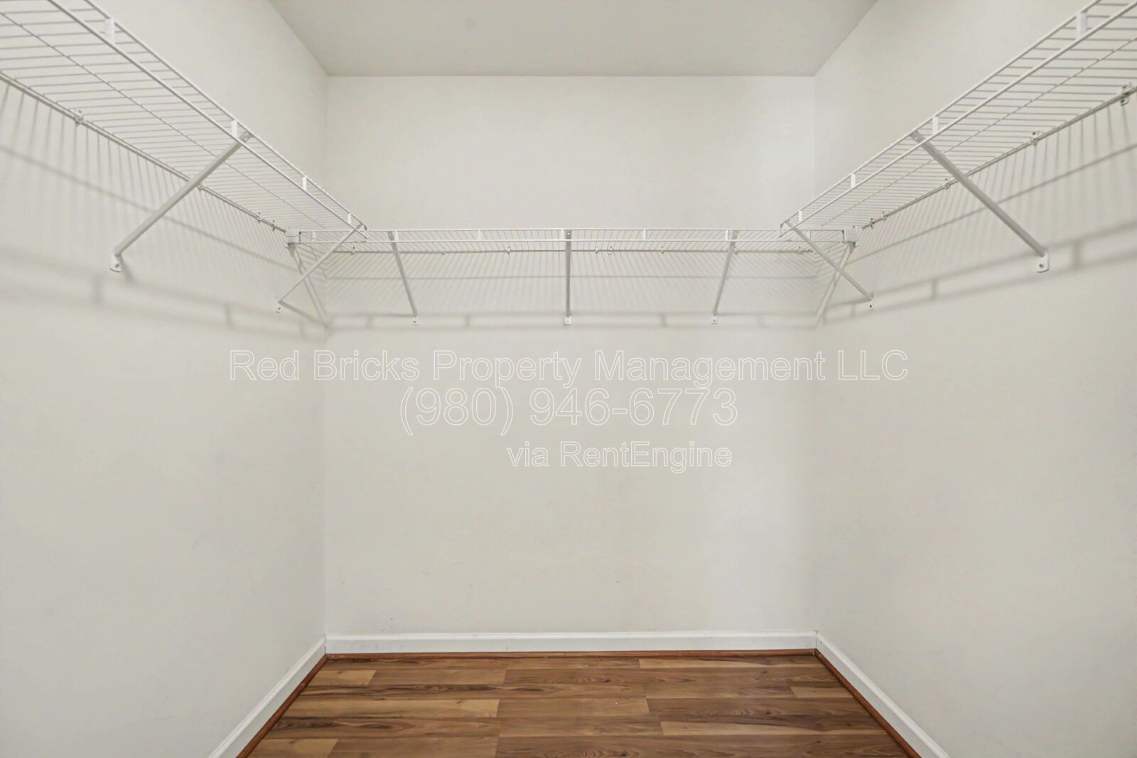Stylish 3BR End Unit with Modern Finishes! property image