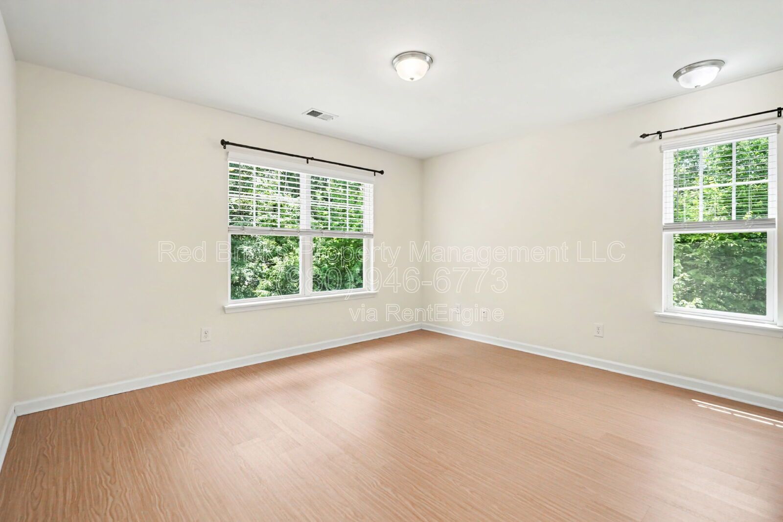 Stylish 3BR End Unit with Modern Finishes! property image