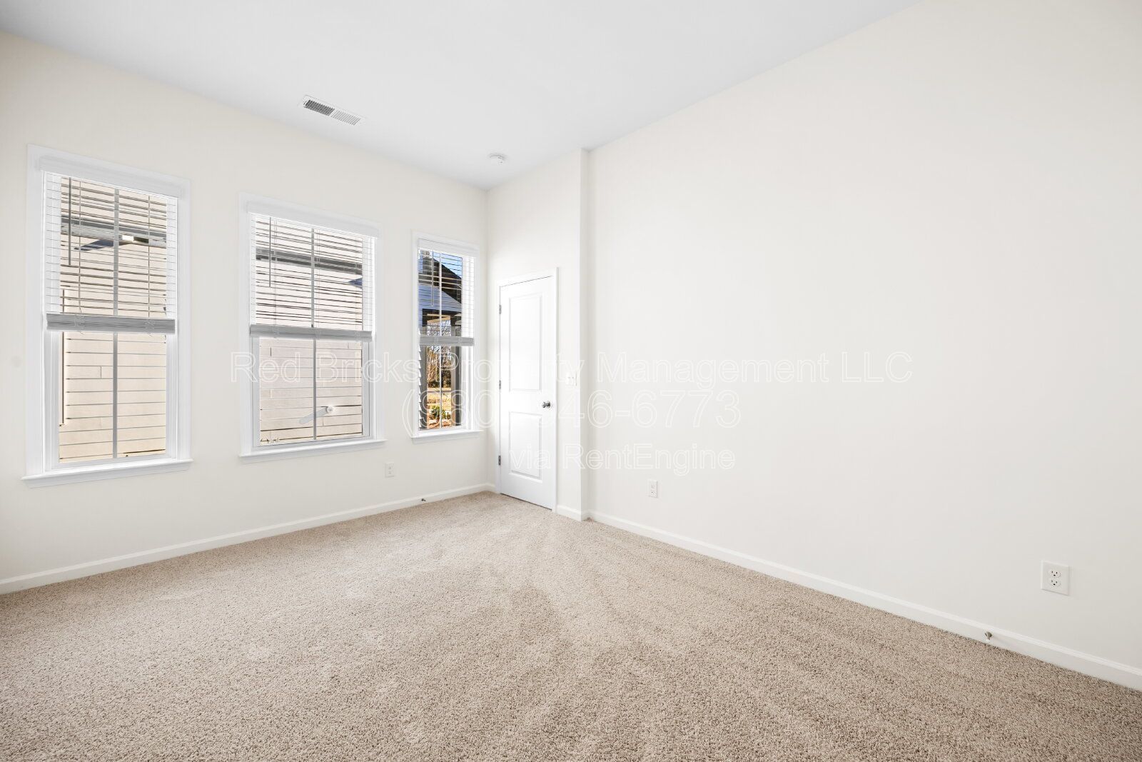 Like-New 4BR Townhome in Terraces at Farmington! property image