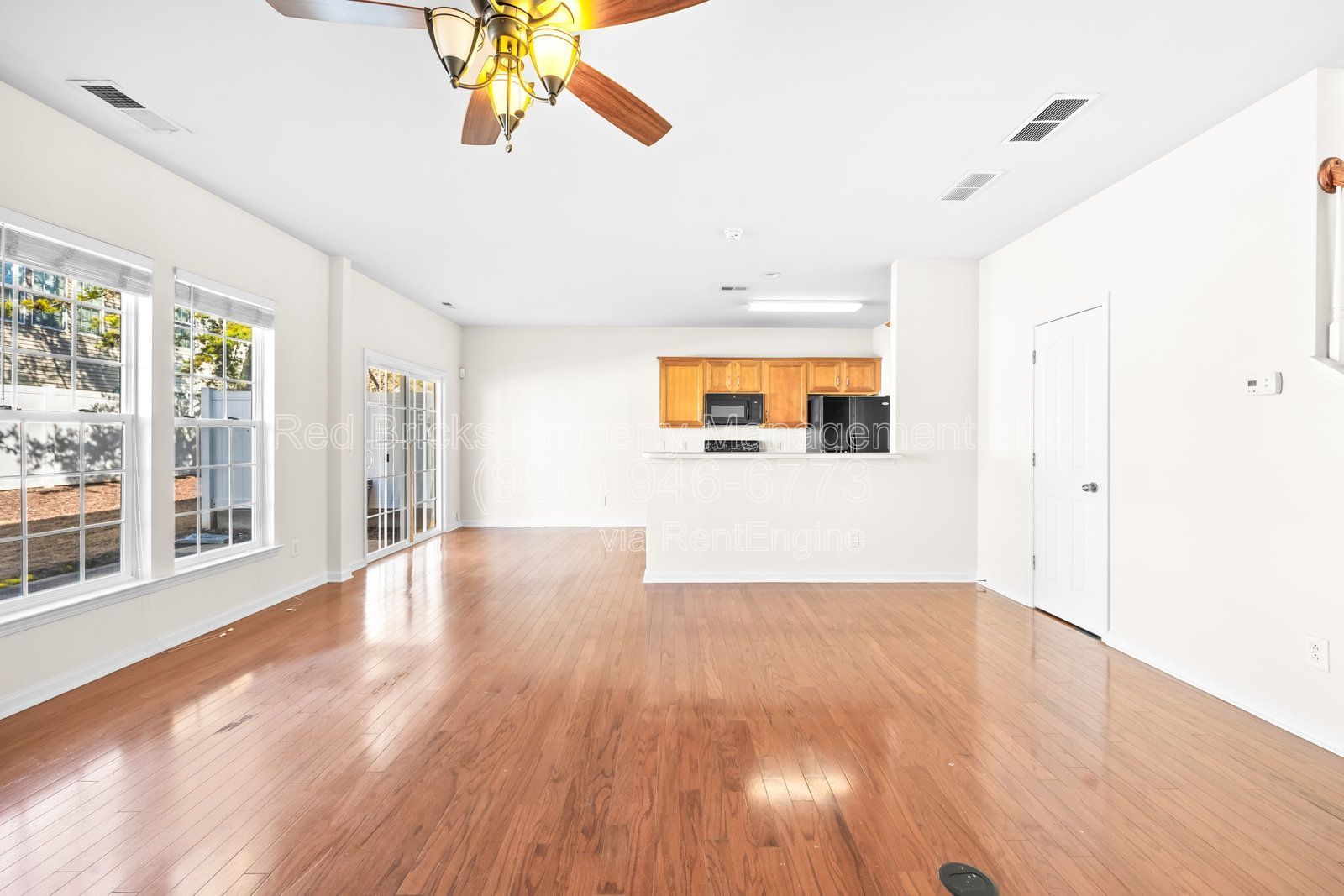 Beautiful 3BR Townhome in Blakeney Preserve – Available Aug. 17! property image