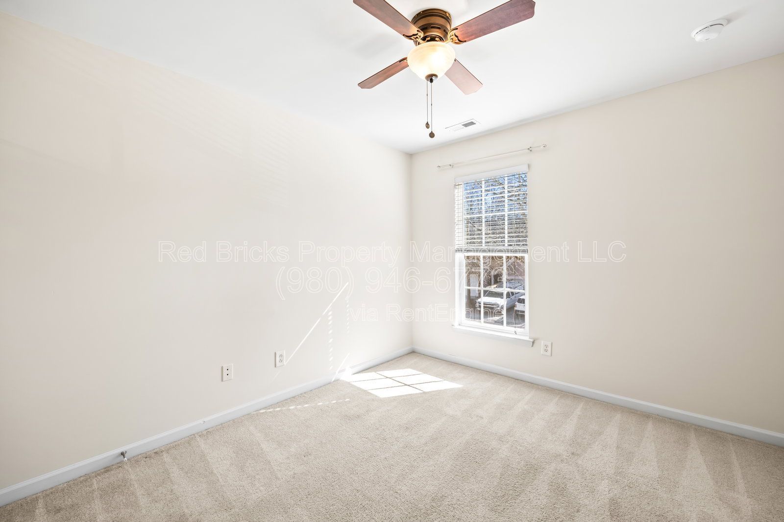 Beautiful 3BR Townhome in Blakeney Preserve – Available Aug. 17! property image