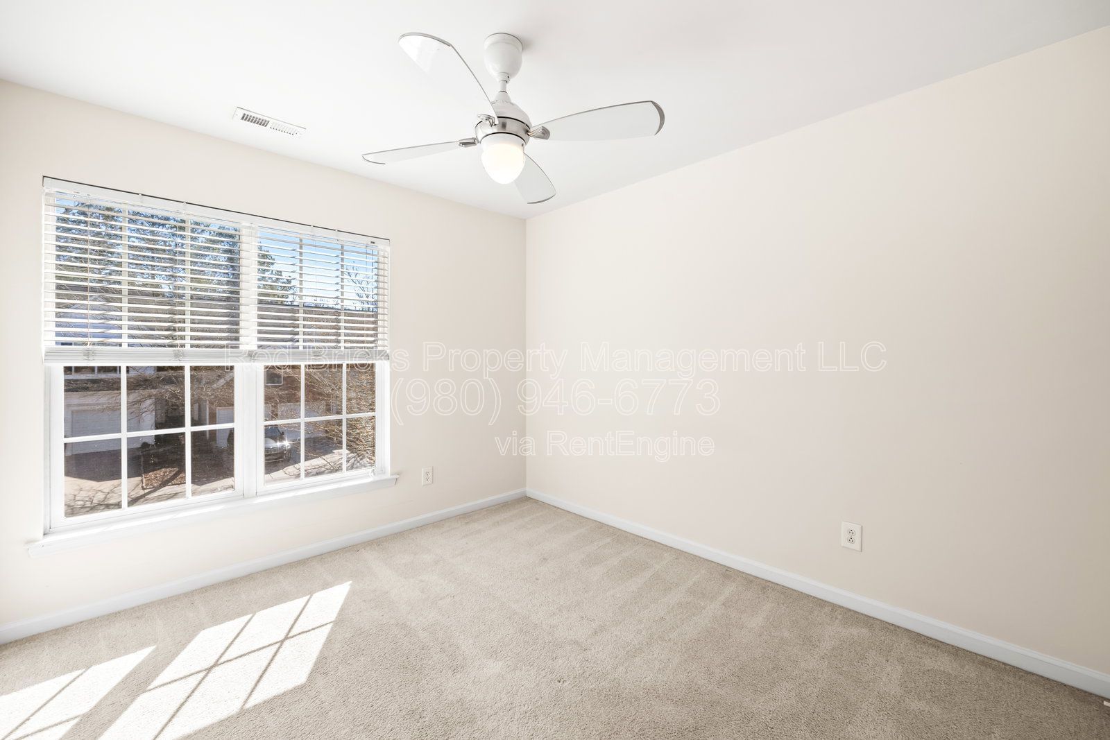 Beautiful 3BR Townhome in Blakeney Preserve – Available Aug. 17! property image